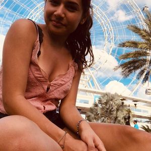 Meet your Posher, Vanessa